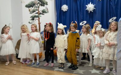 Jasełka w wydaniu przedszkolnym oraz kolędowanie 🎄🎶